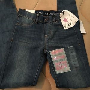 NWT Vanilla star jeggings